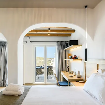 Villa Mykonos & Merchia Beach