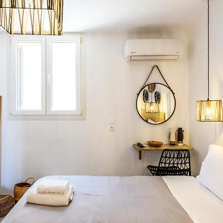 Mykonos Residence Villas & Suites Merchia Beach Villa *