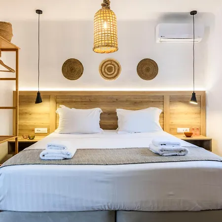 Mykonos Residence Villas & Suites Merchia Beach Villa *