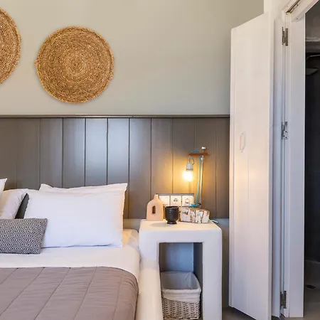 Mykonos Residence Villas & Suites Merchia Beach Villa *